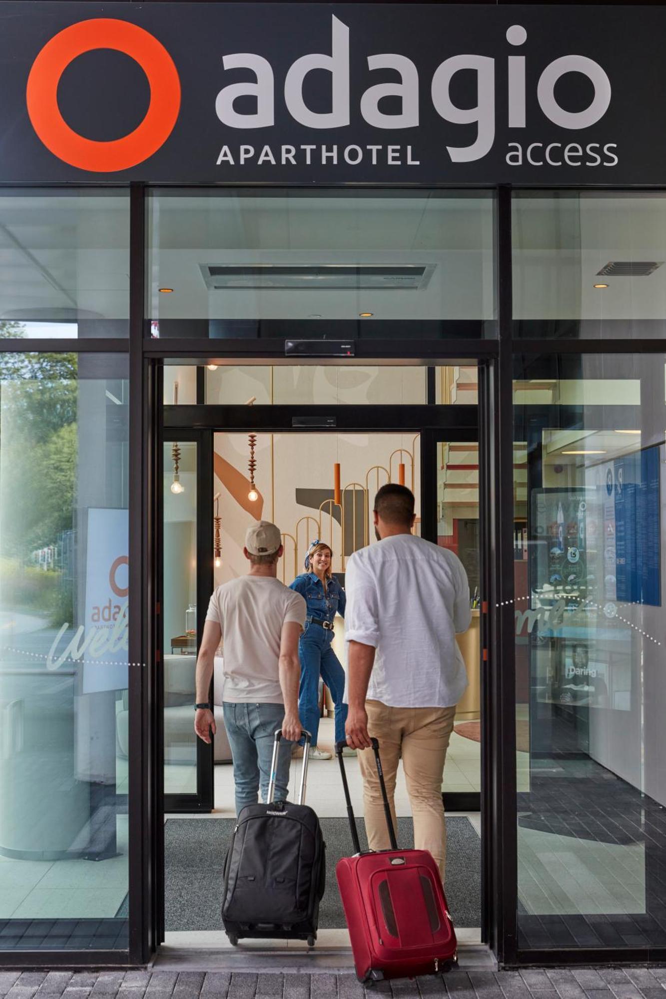 Adagio Access Brussels Delta Aparthotel Auderghem ภายนอก รูปภาพ